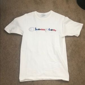 Champion multicolored letter shirt